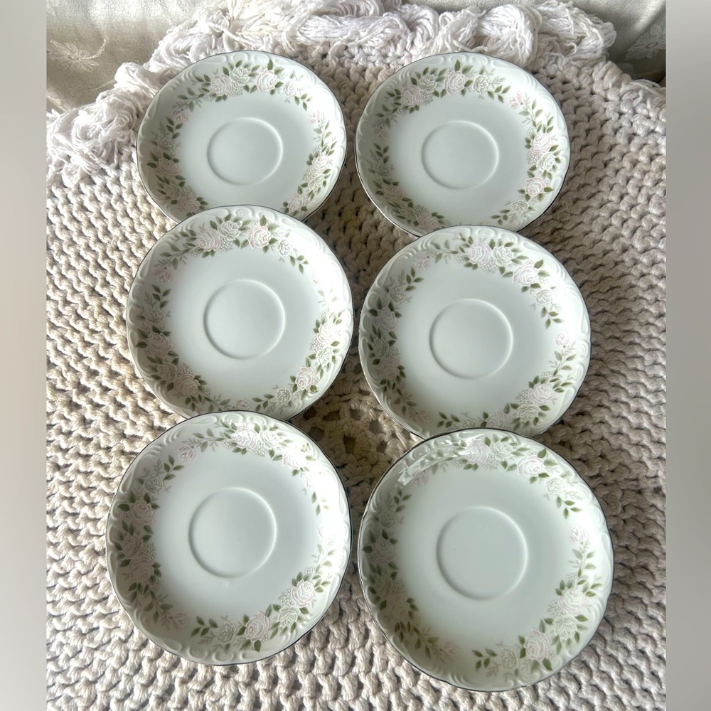 Vintage Sheffield Fine China 501 6 Piece Saucer Set